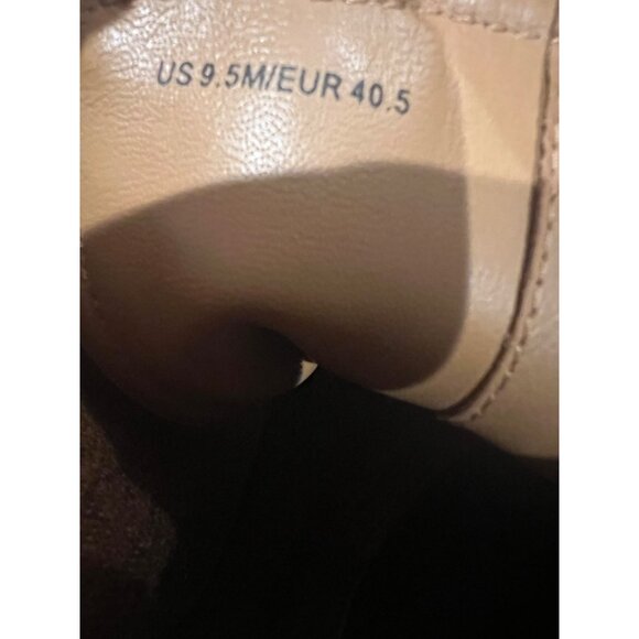 Vince Rue women's Chelsea Tan suede Ankle Boots 9.5 - Picture 10 of 11